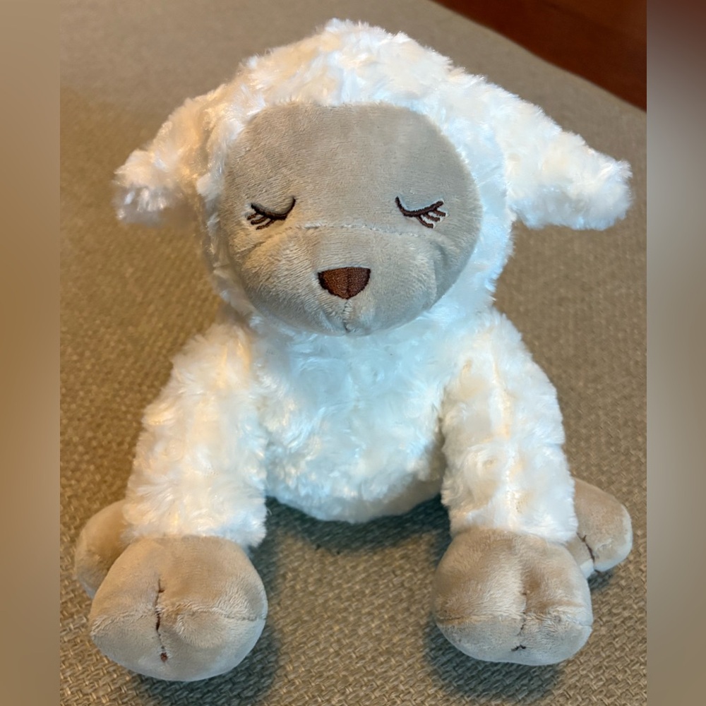 Swaddle Me Mommie's Melodies Soother Crib Heartbeat Musical Hangable Plush Lamb